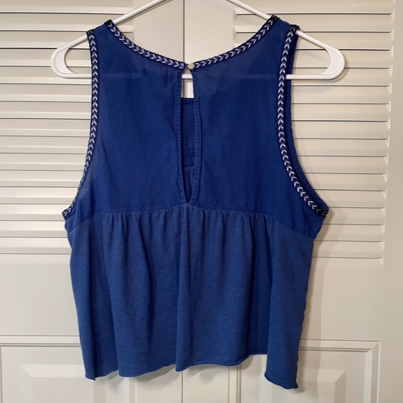 •American Eagle Sleeveless Tank Blouse• - Picture 3 of 4